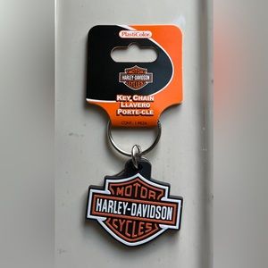 Harley-Davidson Bar & Shield rubber keychain. New!